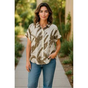 DKNY Women's M Geometric Print Button-Up Short Sleeve Blouse Multicolor